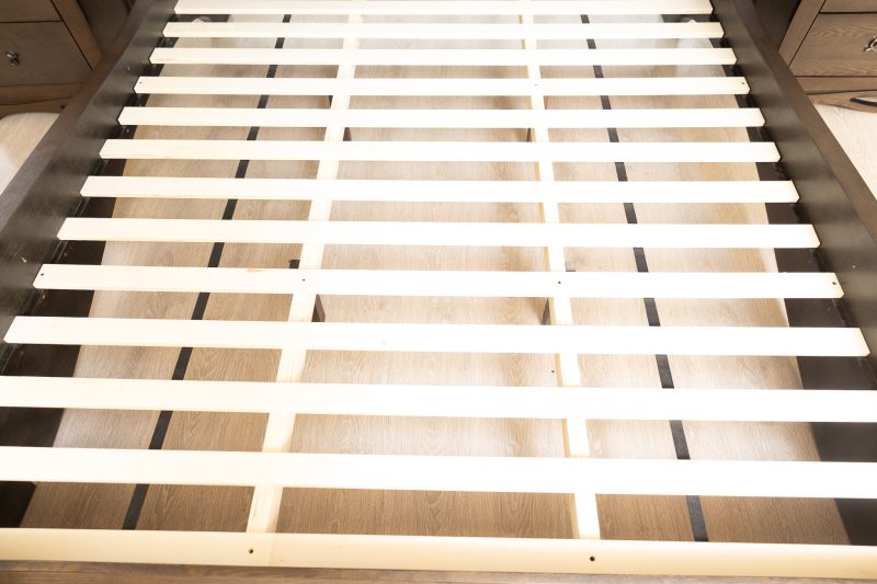 DELANO ASH KING PACKAGE -King Bed + 2 Nightstands + Dresser Mirror 31 0O2A7218