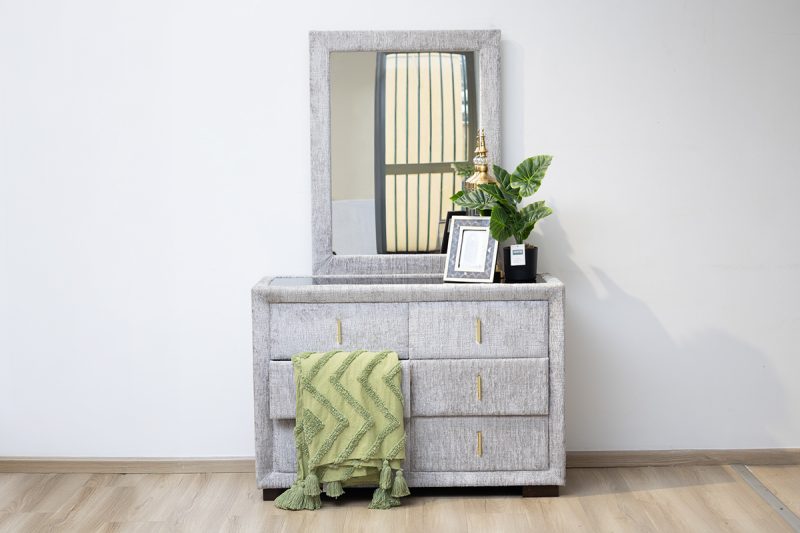 DREAM Dresser Mirror