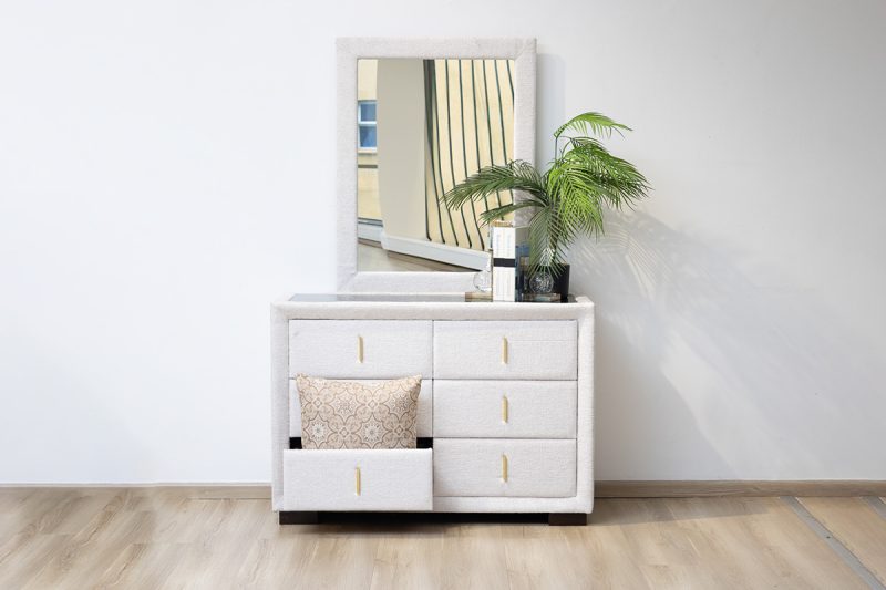 SNUGGLE Dresser Mirror