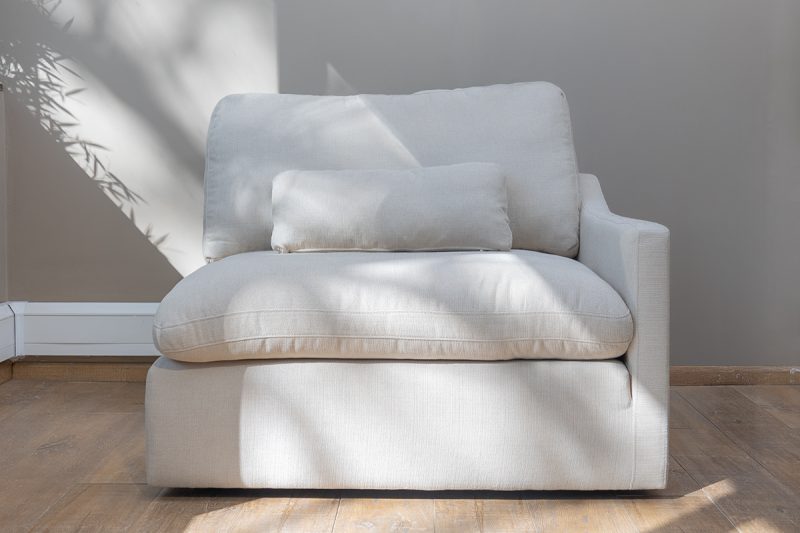 Palmer modular Sofa - Right Arm 1.5 Seater + 1 Arm pillow 5 0O2A0347