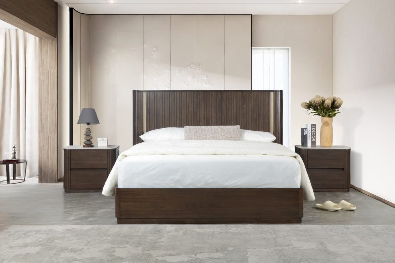 BALMAIN King Bed + 2 Nightstands